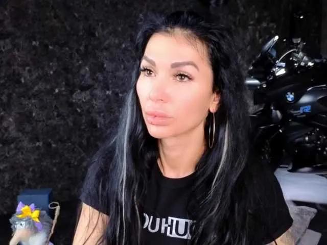 BongaCams -BABAYAGA- is Freechat -BABAYAGA- — Generous men