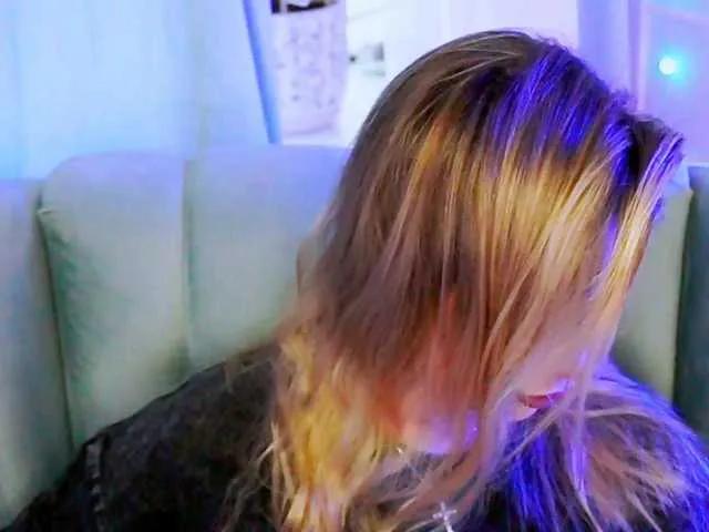 Freechat 0------0 on BongaCams