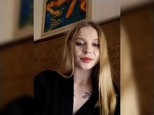 Offline 1biscuit1 on BongaCams