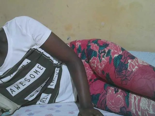 Freechat african-pussy1 on BongaCams