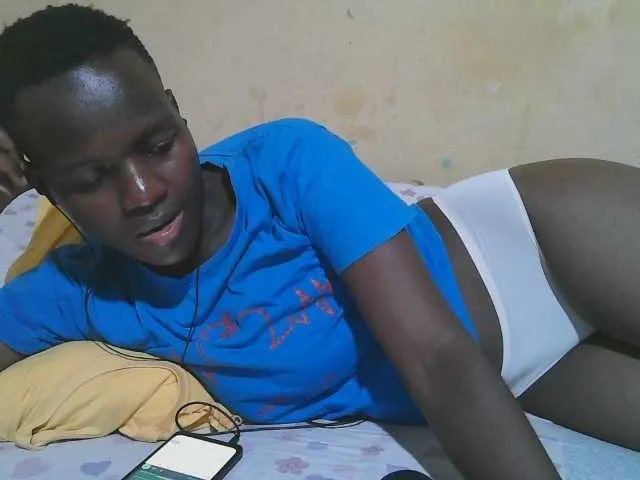 Freechat african-pussy1 on BongaCams