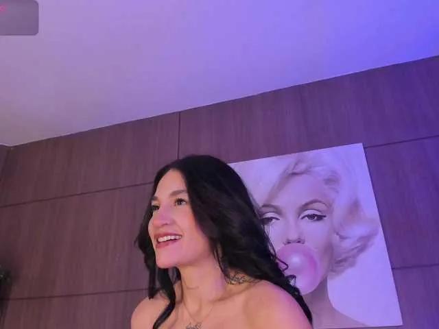 Freechat AgattaDuque on BongaCams