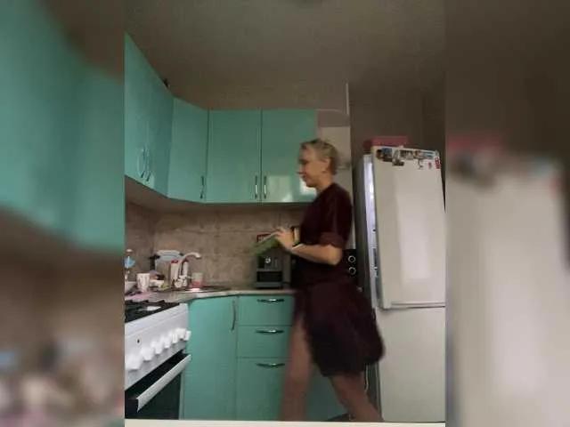 Freechat Alenaa on BongaCams