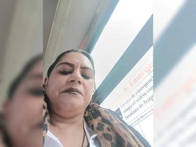 Offline AlexaBrown12 on BongaCams