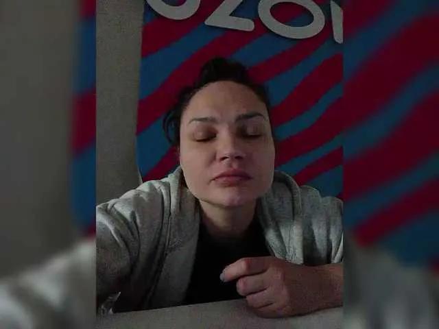 Alisa-TOP on BongaCams