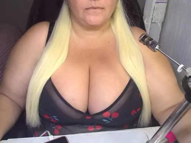 Offline AlissaBecker on BongaCams