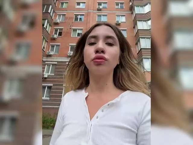 Offline alizii on BongaCams