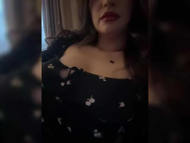 Alliina-leee — Smart men, cheerful, caring, strong and intelligent, able to carry on any conversation. Stimulates casual communication and flirting.