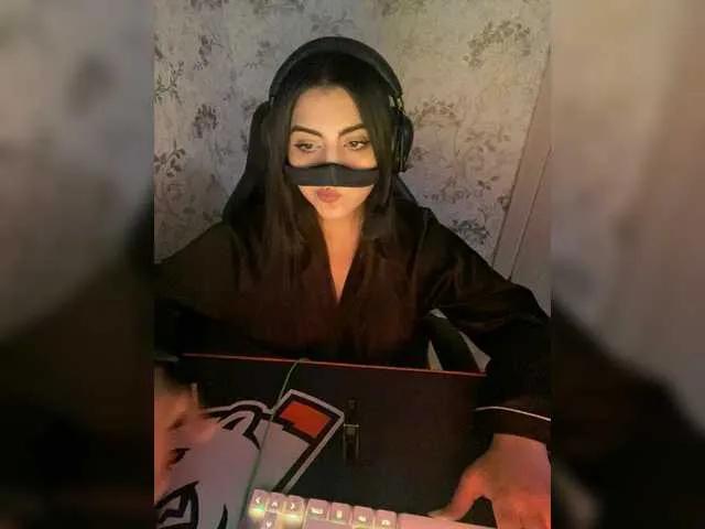 Freechat aloeloea on BongaCams