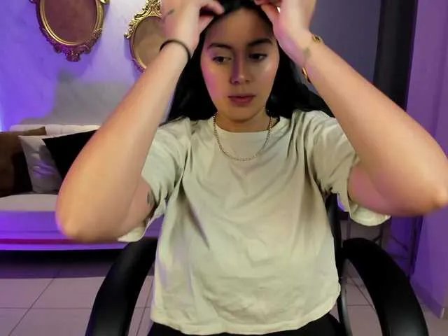 Freechat AmbarJames on BongaCams