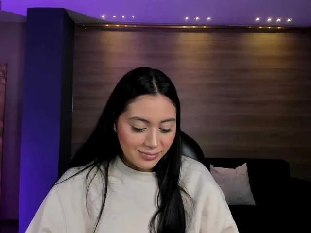 Freechat AmbarJames on BongaCams