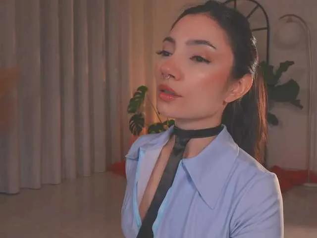 Offline AmyArmstrong on BongaCams