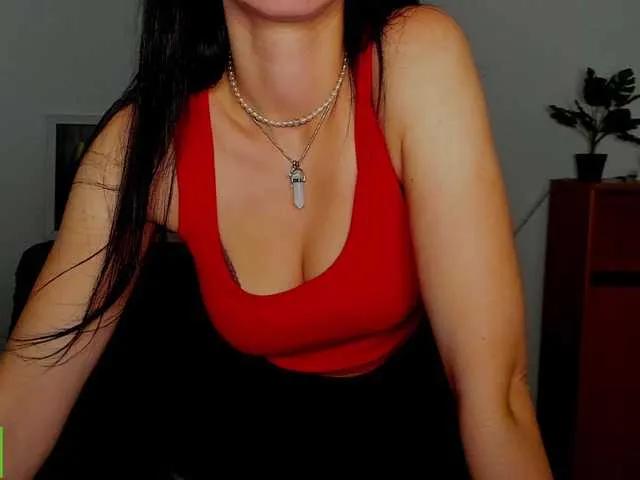 Annakillkiss — It turns me on when they give me tips and tokens and they also tell me compliments

I will only communicate with polite men and guys