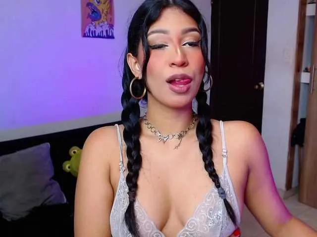 AnnieBlu3 on BongaCams 