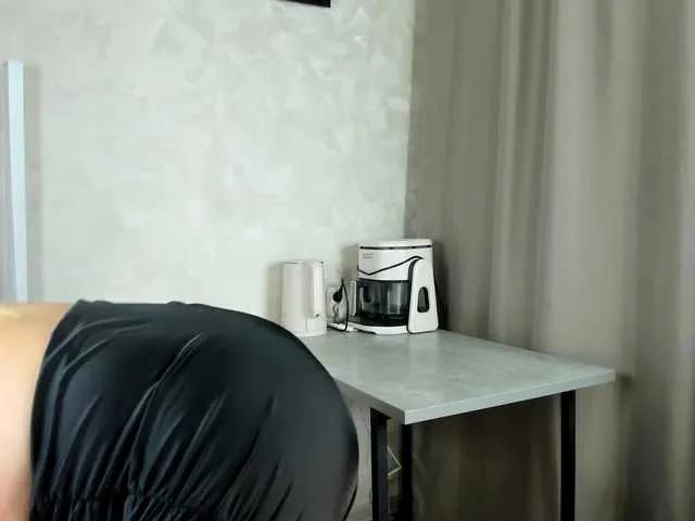 BongaCams Ari-Zona is Freechat Ari-Zona — smells, massage, touches, slaps on the ass.