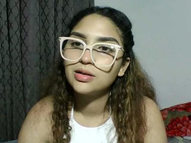 Freechat barbie2mich on BongaCams