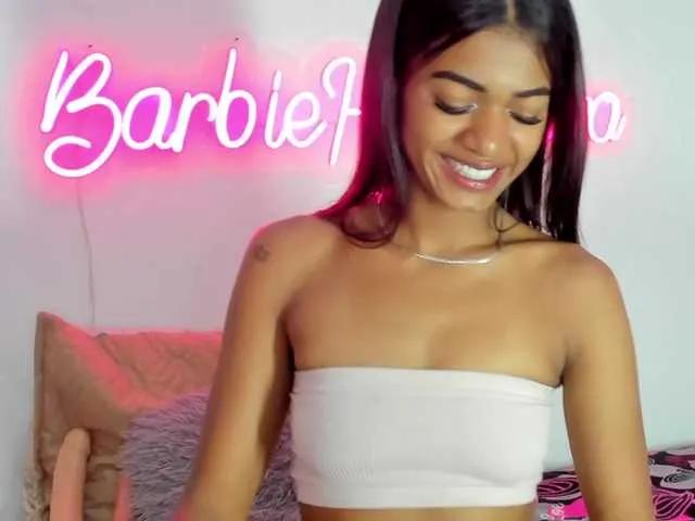 BarbieHotLaura on BongaCams 