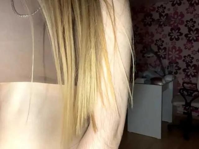BATH-ROOM-69 — I like people who aren't afraid to show their individuality! I adore men with a strong inner core, incredible charisma and a good sense of humor. I believe that people need each other to exchange emotions. I try to always be positive and open to the...