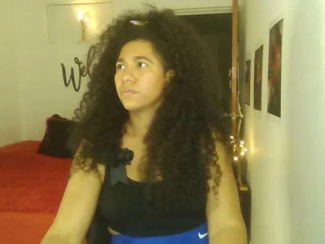 Bellacrespa on BongaCams 