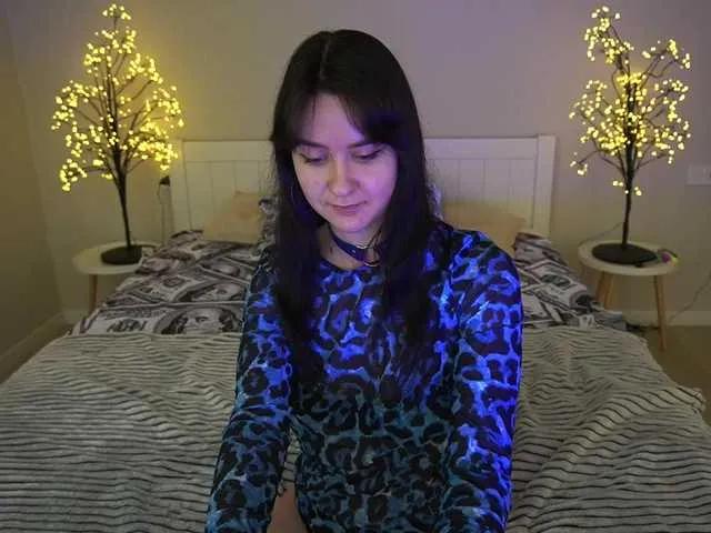 Offline BerryDiva on BongaCams