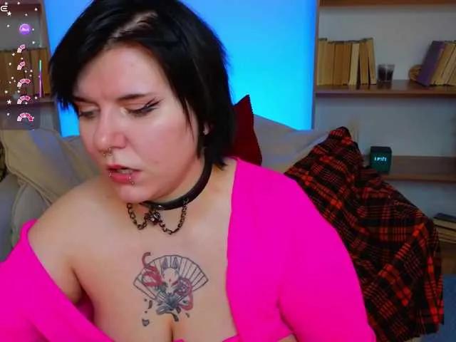 Offline bluelunaray on BongaCams