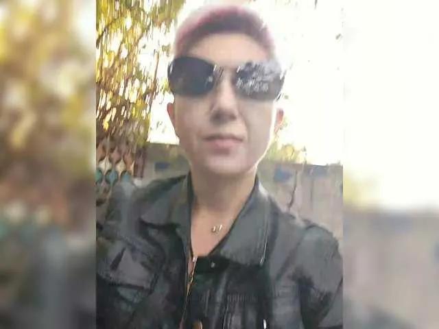 Offline BUSINKA-25 on BongaCams