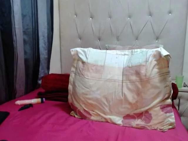 Offline BustyBabeX on BongaCams