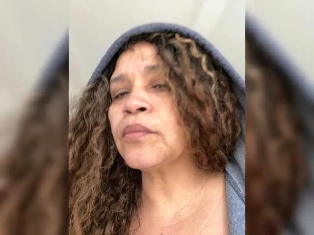 Freechat Candela-lat on BongaCams