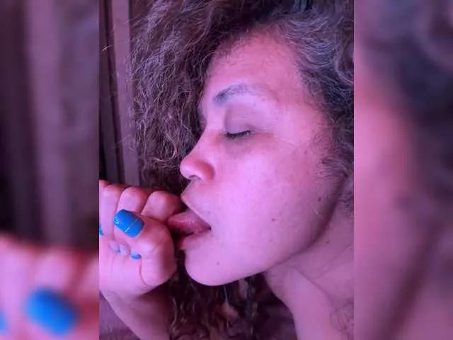 Freechat Candela-lat on BongaCams