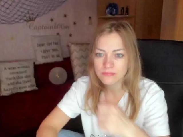 Offline CherishSia on BongaCams