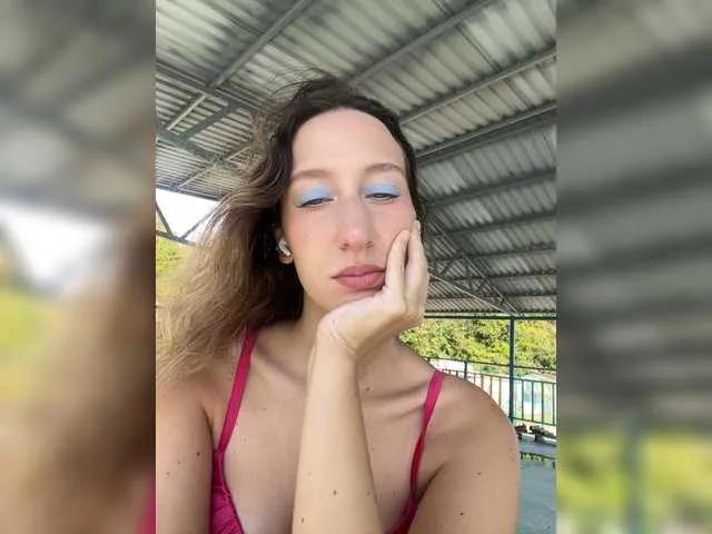 Chikipikin on BongaCams