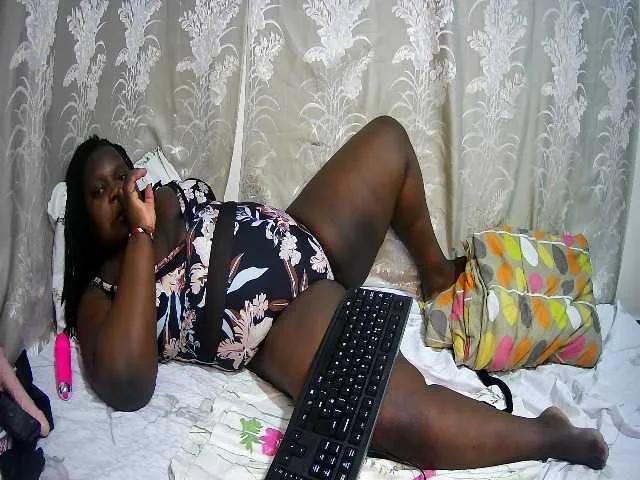 Freechat chubby-pritty on BongaCams