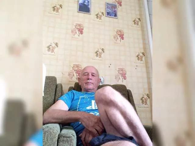 Offline CindyXErics on BongaCams