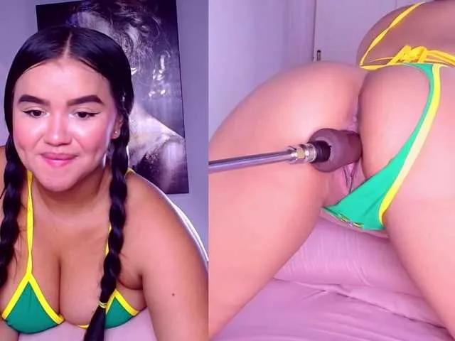 Offline curvy-cutie on BongaCams