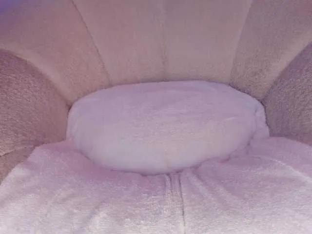 cutte-hanna18 on BongaCams 