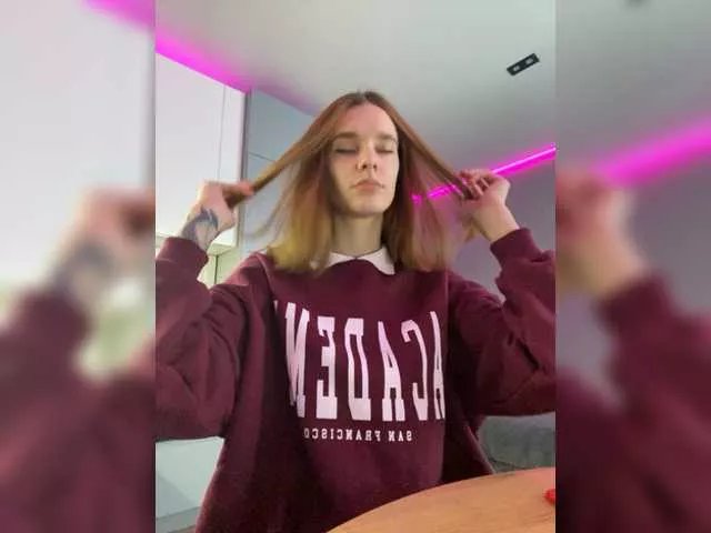 Damkiky on BongaCams