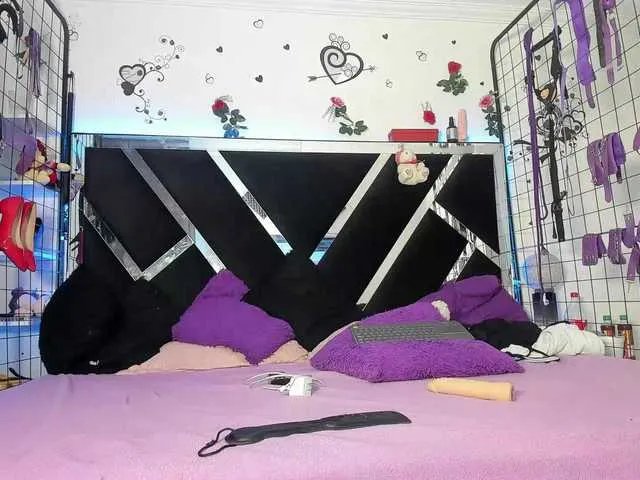 Freechat Dreamgirlss on BongaCams