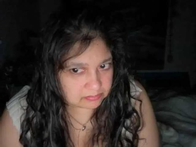 Offline DUMBHOEMELANIE on BongaCams