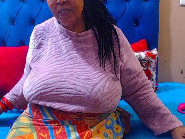 BongaCams Ebonycandy10 is Freechat Ebonycandy10 — a respectfu man that love loves himself and be romantic