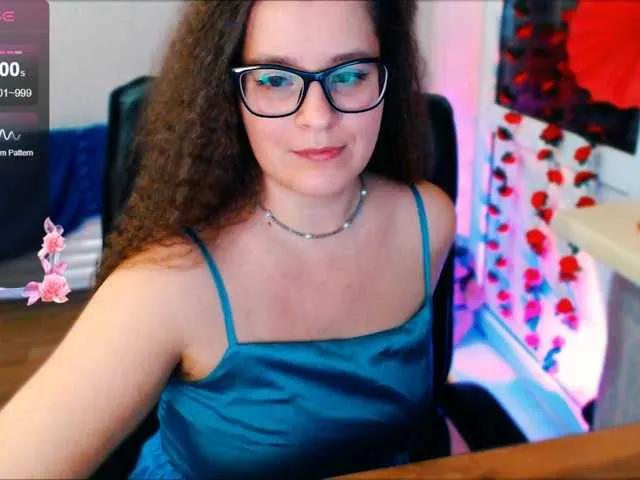 Offline Elizabeth-3 on BongaCams