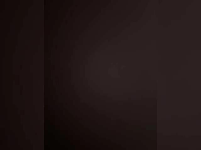 Freechat EllaThorne on BongaCams