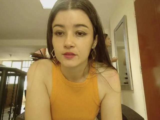 emmaherby1 on BongaCams 
