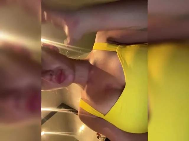 EmmylieMorris on BongaCams 