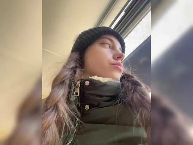 Freechat FunnyBanny0312 on BongaCams