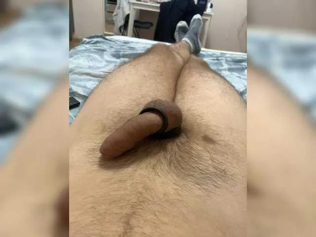 Offline Garrr136 on BongaCams