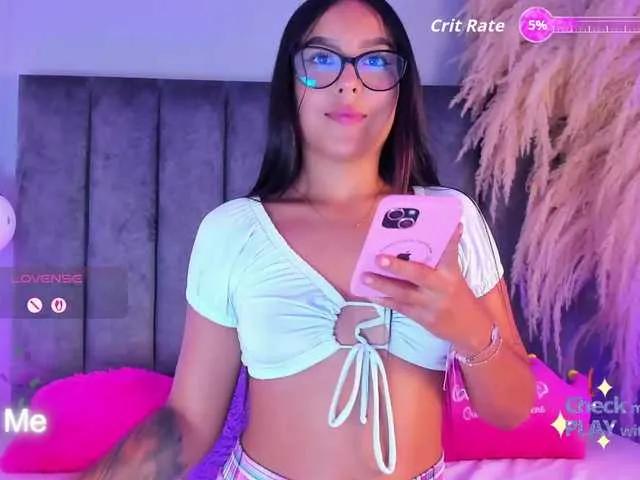Offline GigiRoss1 on BongaCams