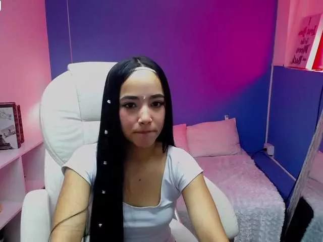Offline Gisell-Montoy on BongaCams