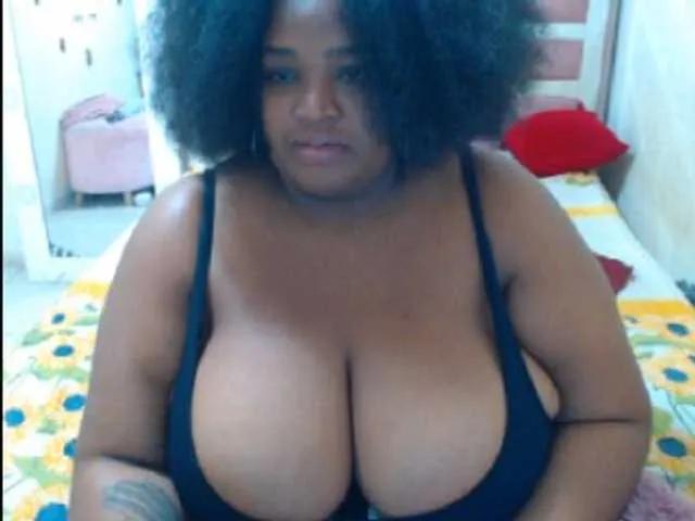 Freechat hannai on BongaCams