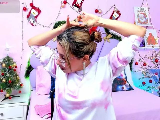 Freechat HannaPretthy on BongaCams