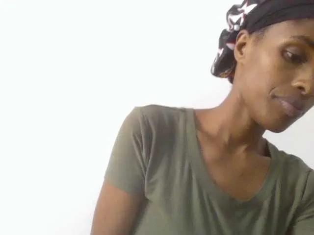 HappyLoverxo on BongaCams 